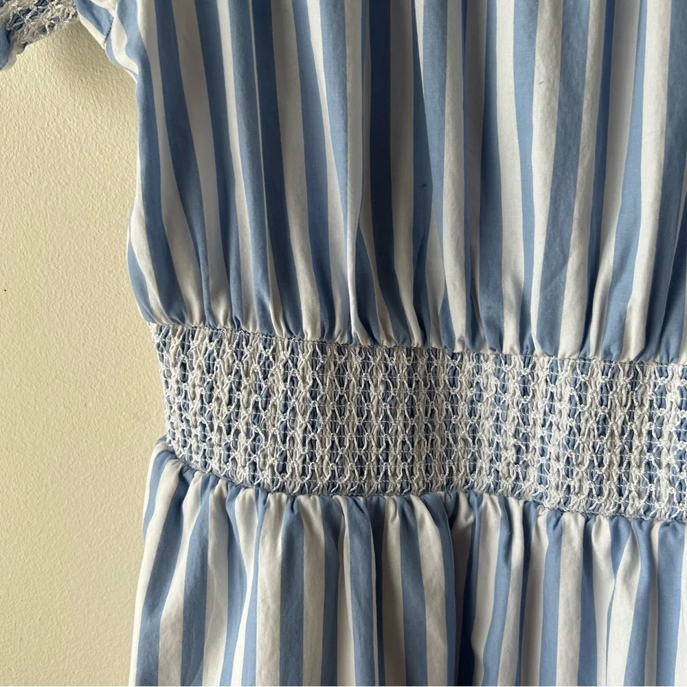 J. Crew 100% cotton Smocked puff-sleeve poplin dress in stripe blue white S